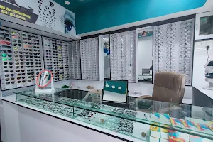 Puneeth Eye clinic & opticals image