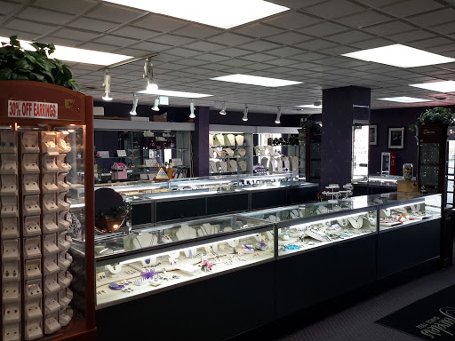 Jeweler «Palace Jewelers», reviews and photos, 11303 S Saginaw St, Grand Blanc, MI 48439, USA