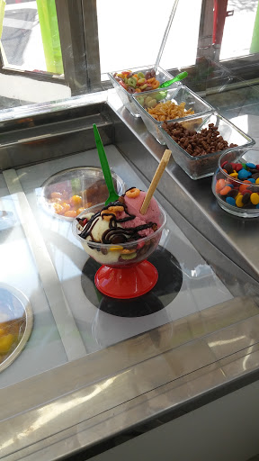 Più Helados - Ice cream shop,Cafeteria,Chocolate cafe en Santa Rosa