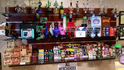 Tobacco Shop «Kushionz Smoke Shop», reviews and photos, 435 South State Road 7, Hollywood, FL 33023, USA