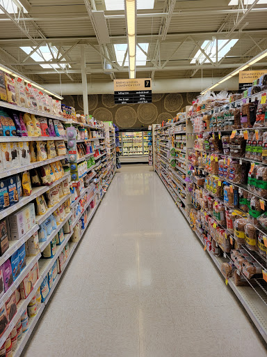 Grocery Store «New Seasons Market Arbor Lodge», reviews and photos, 6400 N Interstate Ave, Portland, OR 97217, USA