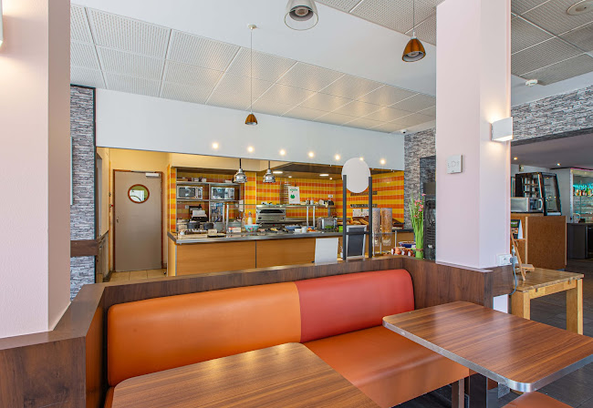Commentaires et avis sur B&B HOTEL Chartres Centre Cathédrale