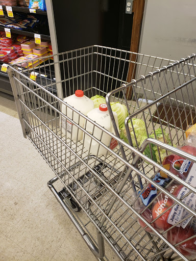 Grocery Store «E W James & Sons Supermarkets», reviews and photos, 1301 W Wood St, Paris, TN 38242, USA