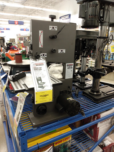 Hardware Store «Harbor Freight Tools», reviews and photos, 6515 Brockport Spencerport Rd #12a, Brockport, NY 14420, USA