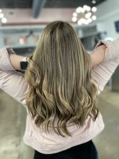 Hair Salon «Bigger Better Hair Salon», reviews and photos, 4425 N Central Expy #39, Dallas, TX 75205, USA