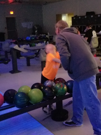 Bowling Alley «Cardinal Lanes», reviews and photos, 1300 South 5th Ave E, Newton, IA 50208, USA