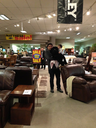 Furniture Store «JR Furniture Gresham», reviews and photos, 40 NW Burnside Rd, Gresham, OR 97030, USA