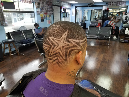 Barber Shop «St. Johns Barber Shop», reviews and photos, 22815 Pacific Hwy S, Des Moines, WA 98198, USA