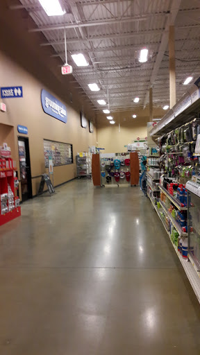 Pet Supply Store «PetSmart», reviews and photos, 2100 88th St, North Bergen, NJ 07047, USA