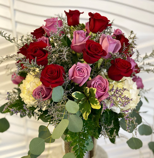 Florist «Lake Eola Florist», reviews and photos, 116 E Central Blvd, Orlando, FL 32801, USA