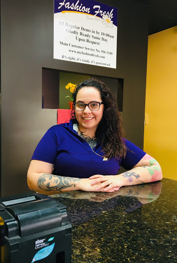 Dry Cleaner «Fashion Fresh Dry Cleaners & Alterations», reviews and photos, 2055 Tamiami Trail N, Naples, FL 34102, USA