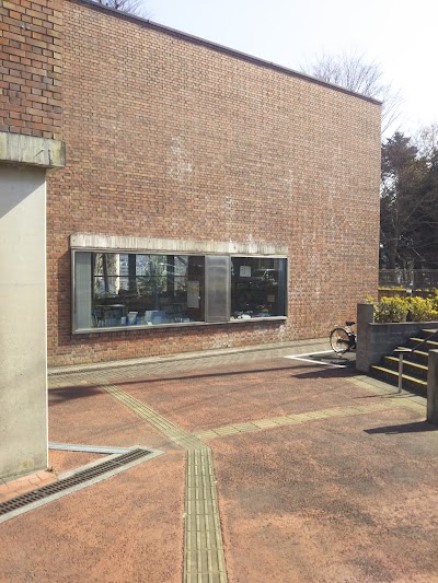 日野市立中央図書館