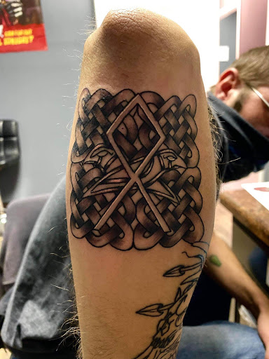 Explore ideas to fill in tattoo gaps, creative tattoo ideas in Athens, available at United Ink Tattoos and Body Piercings