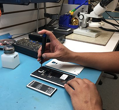 Electronics Repair Shop «CPR Cell Phone Repair Largo», reviews and photos, 10500 Ulmerton Rd Suite 206, Largo, FL 33771, USA