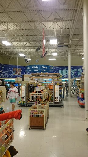 Pet Supply Store «PetSmart», reviews and photos, 4230 Pueblo Fwy, Pueblo, CO 81008, USA