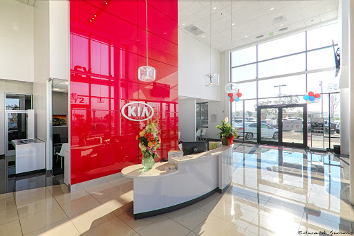 Kia Dealer «Valley Kia of Fontana», reviews and photos, 16272 S Highland Ave, Fontana, CA 92336, USA