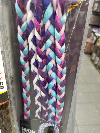 Beauty Supply Store «Hollywood Beauty Supply 4», reviews and photos, 7733 Olive Blvd, University City, MO 63130, USA