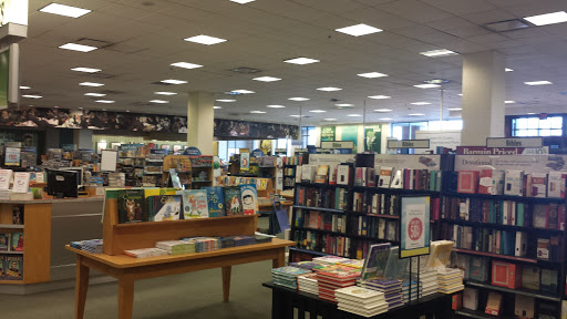 Book Store «Barnes & Noble bookstore», reviews and photos, 4005 N 10th St, McAllen, TX 78504, USA