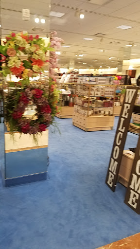 Department Store «Von Maur», reviews and photos, 1530 Polaris Pkwy, Columbus, OH 43240, USA