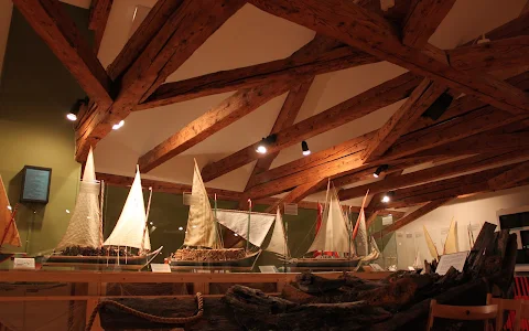 Musée des Traditions et des Barques du Léman image