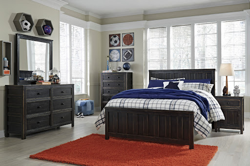 Furniture Store «Victors Villa Furniture Inc», reviews and photos, 32-09 Broadway, Long Island City, NY 11106, USA