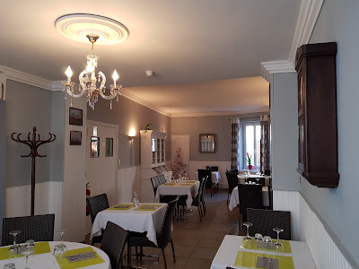 Hôtel Restaurant Les Voyageurs à Charols