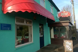 Holly's Diner & Crouch Motel image