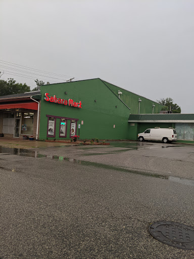 Grocery Store «Sahara Mart», reviews and photos, 106 E 2nd St, Bloomington, IN 47401, USA