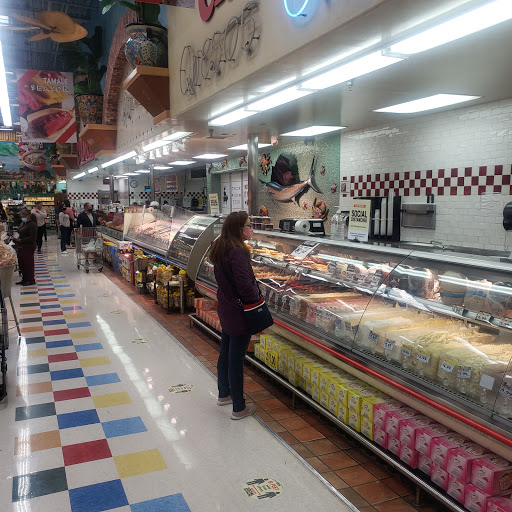 Supermarket «Vallarta Supermarkets», reviews and photos, 16107 Victory Blvd, Van Nuys, CA 91406, USA