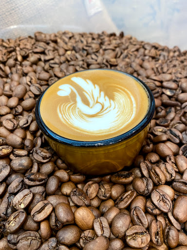 مقهى ومحمصة شرق 