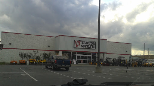 Home Improvement Store «Tractor Supply Co.», reviews and photos, 5370 Allentown Pike a, Temple, PA 19560, USA