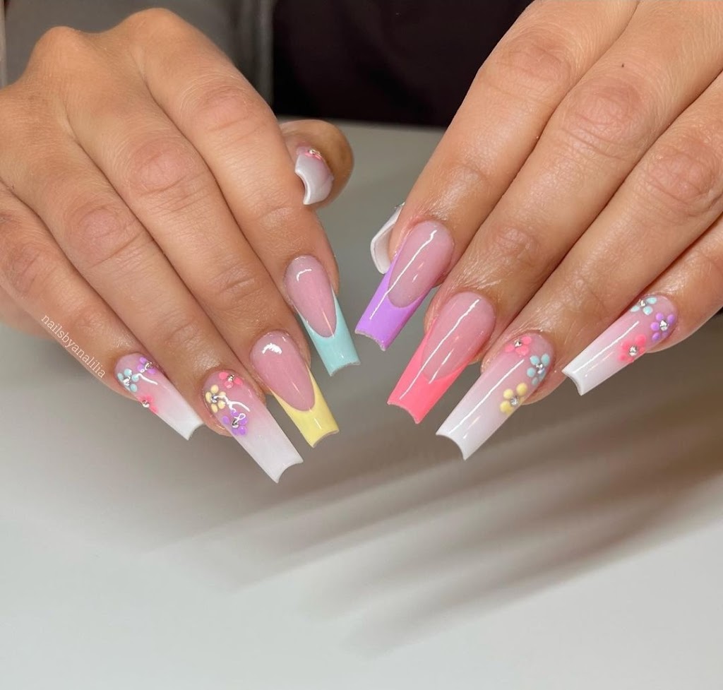 Divine Nails & Spa 30297