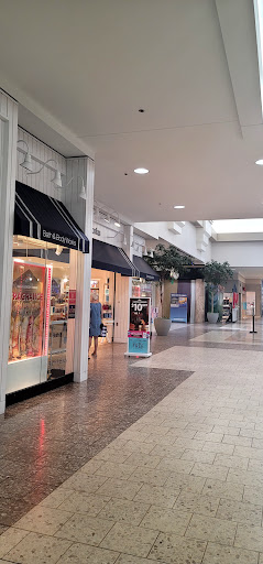 Shopping Mall «VIA|Port Florida Mall», reviews and photos, 10401 US-441, Leesburg, FL 34788, USA