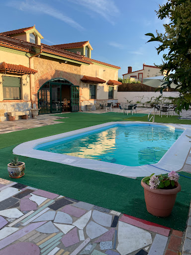 La Casona De Sergio en Castellanos de Villiquera