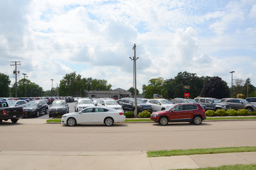 Used Car Dealer «Majeski Motors Inc», reviews and photos, 1707 E 4th St, Sterling, IL 61081, USA