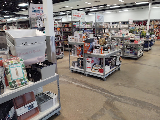 Home Goods Store «Tuesday Morning», reviews and photos, 2188 E 116th St, Carmel, IN 46032, USA