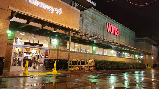 Grocery Store «Vons», reviews and photos, 710 Broadway, Santa Monica, CA 90401, USA