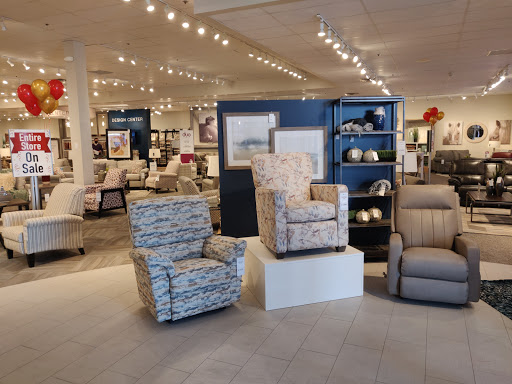 Furniture Store «La-Z-Boy Furniture Galleries», reviews and photos, 6003 Kingstowne Village Pkwy, Alexandria, VA 22315, USA
