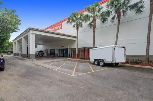 Self-Storage Facility «Public Storage», reviews and photos, 2707 Executive Park Dr, Weston, FL 33331, USA