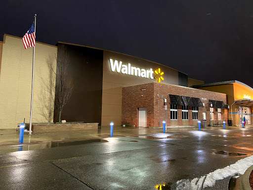 Department Store «Walmart Supercenter», reviews and photos, 2001 W Maple Rd, Troy, MI 48084, USA