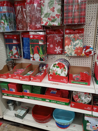 Dollar Store «Dollar Tree», reviews and photos, 9221 N 56th St, Temple Terrace, FL 33617, USA