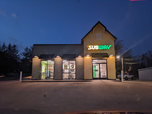 Restaurant «SUBWAY®Restaurants», reviews and photos, 100 E Broad St, Smithville, TN 37166, USA