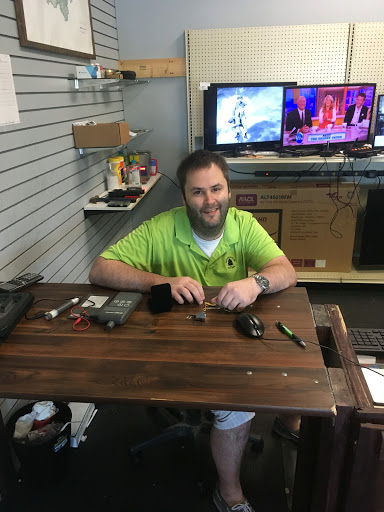 Pawn Shop «Dash 2 Cash Pawn Shop», reviews and photos, 1253 Morse Rd, Columbus, OH 43229, USA