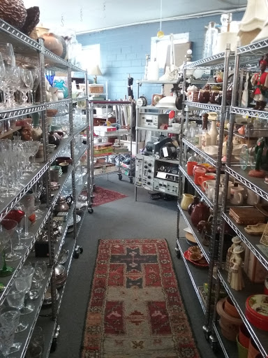 Thrift Store «Top Drawer Thrift», reviews and photos, 4902 Burnet Rd, Austin, TX 78756, USA