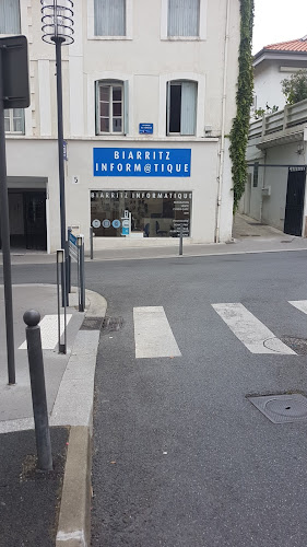 Magasin d'informatique Biarritz Informatique-Bureautique Biarritz