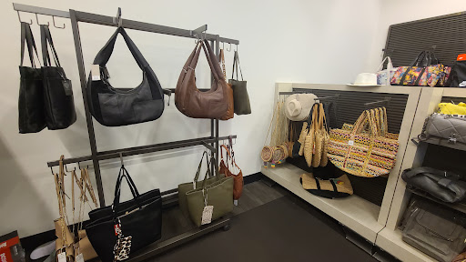 Shoe Store «DSW Designer Shoe Warehouse», reviews and photos, 4401 Lyons Rd, Coconut Creek, FL 33073, USA