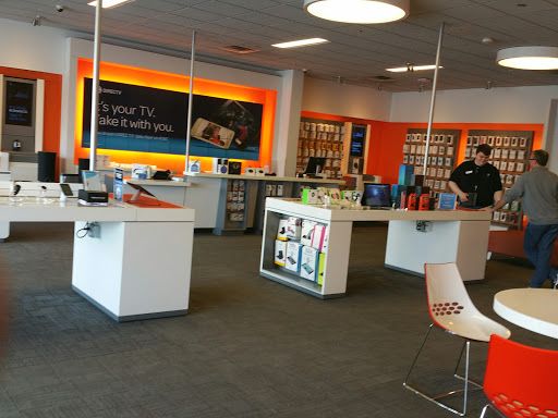 Cell Phone Store «AT&T», reviews and photos, 748 S Meadow St #200, Ithaca, NY 14850, USA