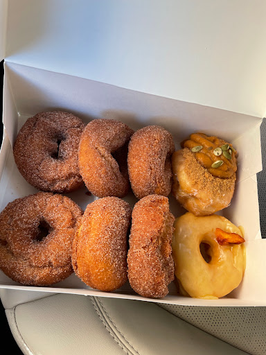 Donut Shop «Sara Donuts», reviews and photos, 2201 Long Prairie Rd, Flower Mound, TX 75022, USA