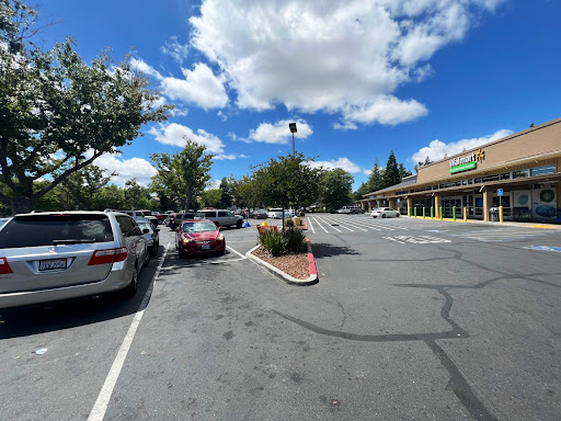 Supermarket «Walmart Neighborhood Market», reviews and photos, 215 California St, Woodland, CA 95695, USA