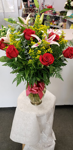 Florist «Park Floral Company», reviews and photos, 1055 Morris Park Ave, Bronx, NY 10461, USA